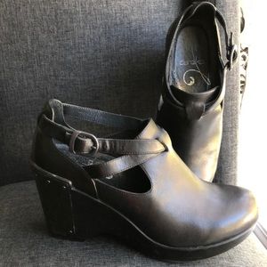 Dansko shoes
